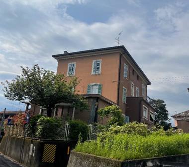 Porzione di casa in vendita a Valmorea (Como)