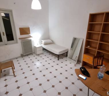 Affitto Stanza Singola a Lecce, Frazione Centro città, Via Idomeneo 55