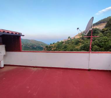 Casa indipendente in vendita a Tortora, Frazione Tortora Centro Storico, Via Fontana 13