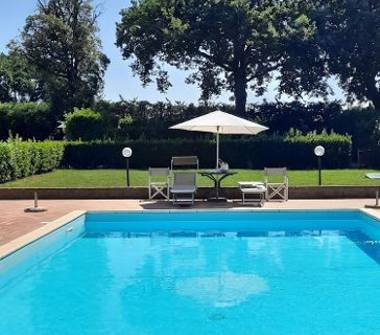 Bilocale in vendita a Cecina (Livorno), Via Metauro 16