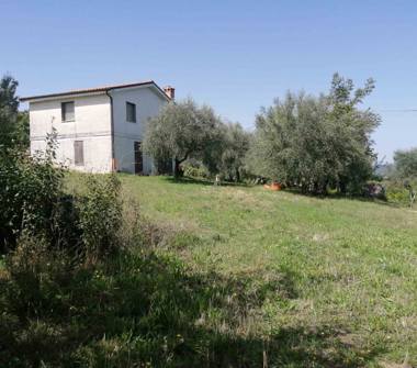 Rustico/Casale in vendita a Avigliano Umbro (Terni), Vocabolo San Savino 36