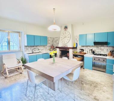 Porzione di casa in vendita a Casalanguida, Frazione Cese