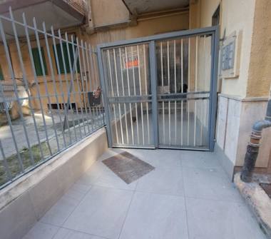 Trilocale in vendita a Napoli, Zona Pianura, Via Francesco Arnaldi 48