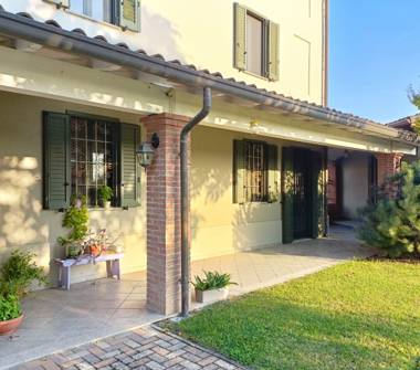 Casa indipendente in vendita a Castelspina (Alessandria), Via Padre Gamalero 65