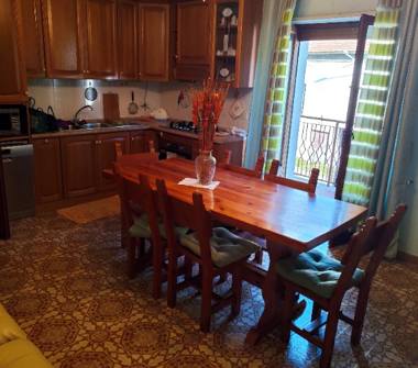 Casa indipendente in vendita a Castel Sant'Angelo, Frazione Ponte Basso, Strada Statale 4 Via Salaria 76