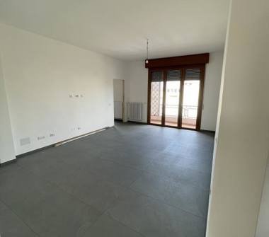 Quadrilocale in vendita a Modena, Zona Modena Est, Emilia est 1141/1