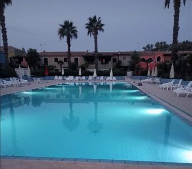 Villetta a schiera in vendita a Pisticci, Frazione Marina Di Pisticci, Strada Provinciale Pozzitello 3g