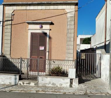 Appartamento in vendita a Giurdignano (Lecce), Via Trento 26