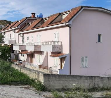 Villa in vendita a Satriano, Frazione Satriano Marina