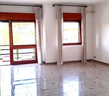 Appartamento in vendita a Roma, Zona Torre Gaia