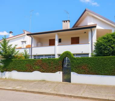 Villetta a schiera in vendita a Comacchio (Ferrara), Via Cima Vignola 39