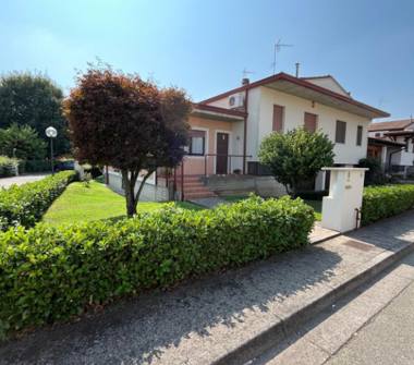 Villetta a schiera in vendita a Manerbio (Brescia)