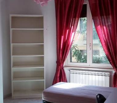 Porzione di casa in affitto a Roma, Zona Monte Sacro, Via delle Isole Curzolane 172