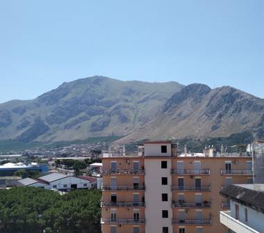 Appartamento in vendita a Palermo, Zona Brancaccio, Corso dei Mille 1066