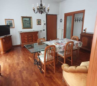 Quadrilocale in vendita a Voghera (Pavia), Via Francesco Carlone 20