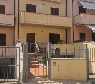 Villetta a schiera in vendita a Orvieto, Frazione Sterracavallo