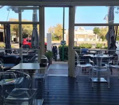 Bar in vendita a Silvi, Frazione Silvi Paese, Via Arrigo Rossi 138