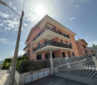 Appartamento in vendita a Rieti (Rieti), Via Lisciano 2