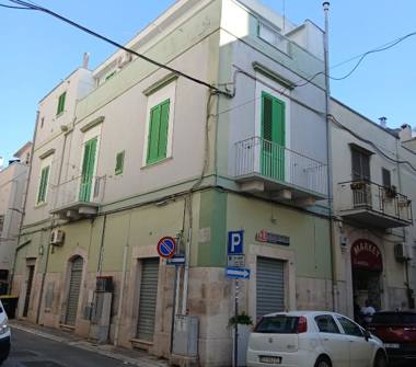 Trilocale in vendita a Corato (Bari), Via Rosa Gabriele 6