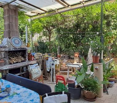 Appartamento in vendita a Genova, Zona Borgoratti, Via Borgoratti 42