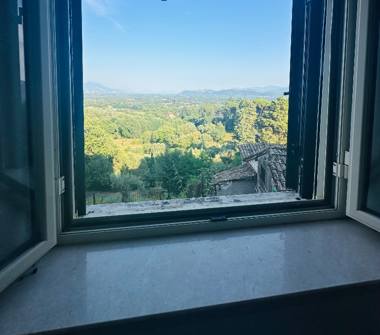 Quadrilocale in vendita a Pofi (Frosinone), Via Roma 1