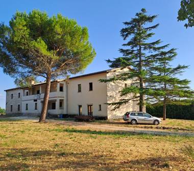 Rustico/Casale in vendita a Todi (Perugia)