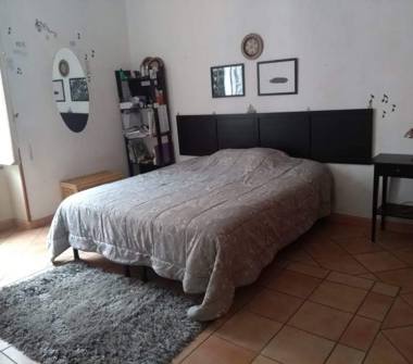 Affitto Stanza Singola a Salerno (Salerno), Piazza San Francesco d'Assisi 3