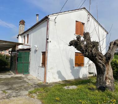Casa indipendente in vendita a Costa di Rovigo (Rovigo), Via Martiri della Resistenza 1187