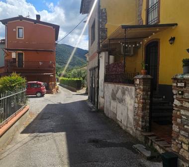 Affitto Appartamento Vacanze a Lucca, Zona Piazza Di Brancoli, Via del Cima 156