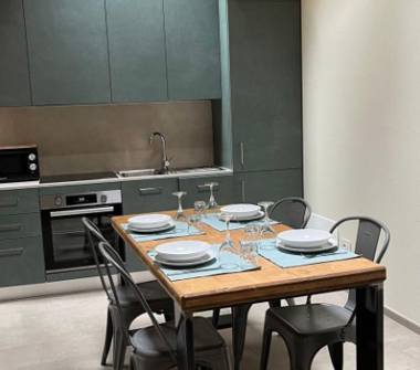 Affitto Appartamento Vacanze a Tirano, Frazione Baruffini, Via Parlenti 23