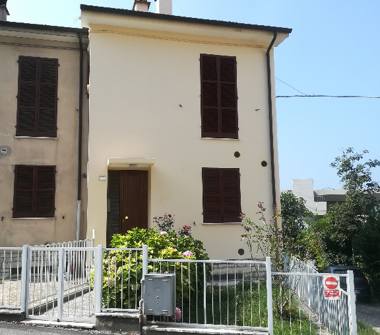 Affitto Stanza Singola a Urbino, Frazione San Marino Di Urbino, Via Lazzaro Fontanoni 19