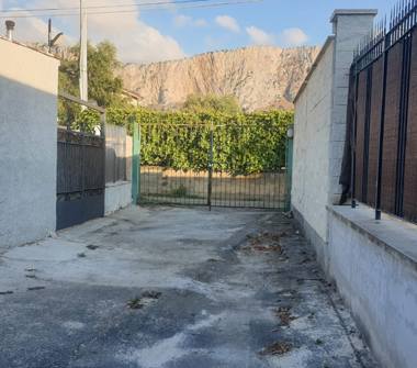 Villetta a schiera in affitto a Carini, Frazione Villa Grazia Di Carini