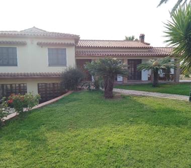 Affitto Casa indipendente Vacanze a Pula (Cagliari), Via Fermi 67