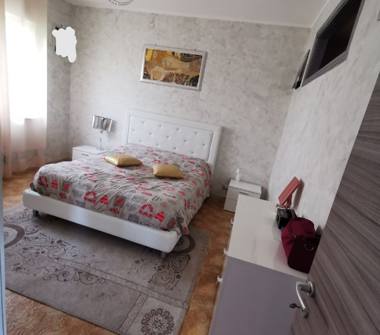 Trilocale in affitto a Falerna, Frazione Falerna Marina, Strada Statale 18 Tirrena Inferiore 68