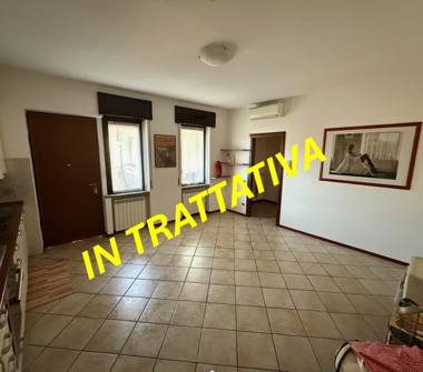 Trilocale in vendita a Parabiago (Milano), Via Don Rusca 9