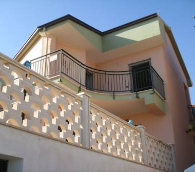 Trilocale in vendita a Mandatoriccio, Frazione Marina Di Mandatoriccio