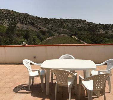 Affitto Casa indipendente Vacanze a Carloforte (Sud Sardegna), Località Gioia 8