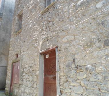 Rustico/Casale in vendita a Varese Ligure, Frazione San Pietro Vara, Strada Provinciale San Pietro Vara 25