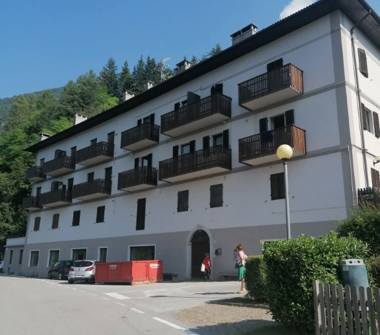 Trilocale in vendita a Stenico (Trento), Viale Brigata Torino 4