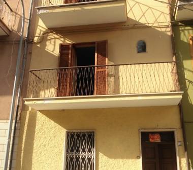 Casa indipendente in vendita a Rocca di Botte (L'Aquila)