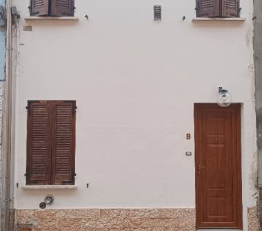 Casa indipendente in vendita a Roncoferraro, Frazione Barbasso, Piazza San Pietro 9