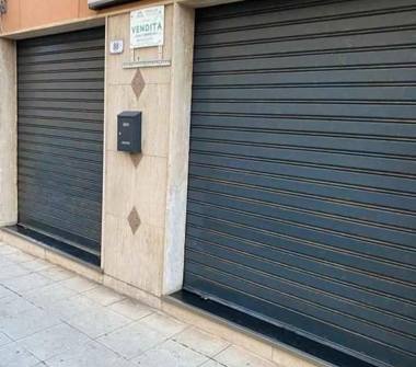 Negozio in vendita a Porto Torres (Sassari)