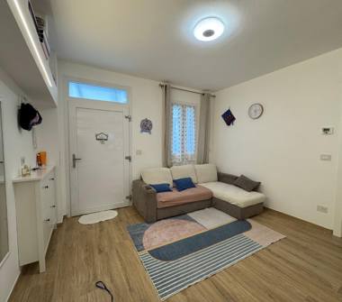 Trilocale in vendita a Cesenatico, Frazione Villamarina