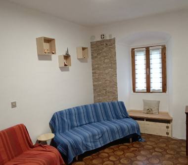 Affitto Appartamento Vacanze a Tre Ville, Frazione Larzana