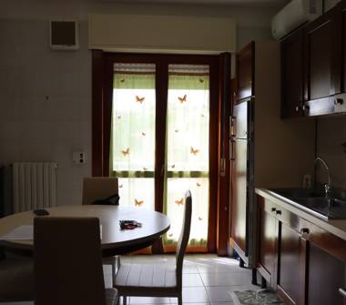 Trilocale in affitto a Modica, Frazione Sacro Cuore, Via Sacro Cuore 44