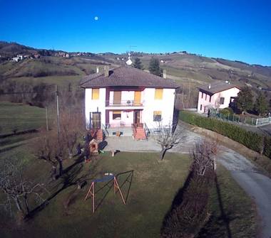 Casa indipendente in vendita a Neviano degli Arduini (Parma), Strada Mediano 55