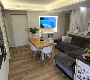 Appartamento in vendita a Ventimiglia (Imperia), Via Tenda 4