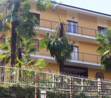 Villetta a schiera in affitto a Cuorgnè (Torino), Via Camposanto 3