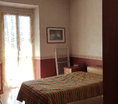 Affitto Stanza Singola a Roma, Zona Pineta Sacchetti, Via Andrea Barbazza 13