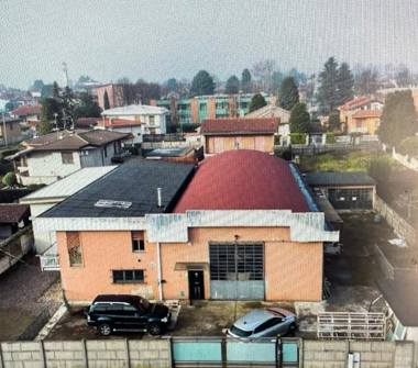 Capannone in vendita a Santo Stefano Ticino (Milano), Via Giuseppe Mazzini 1